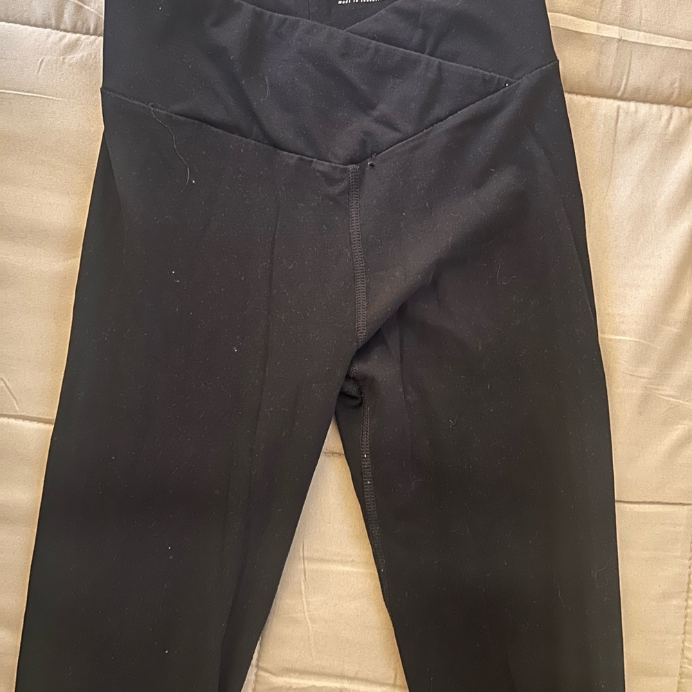 Aeropostale crossover biker shorts and leggings.